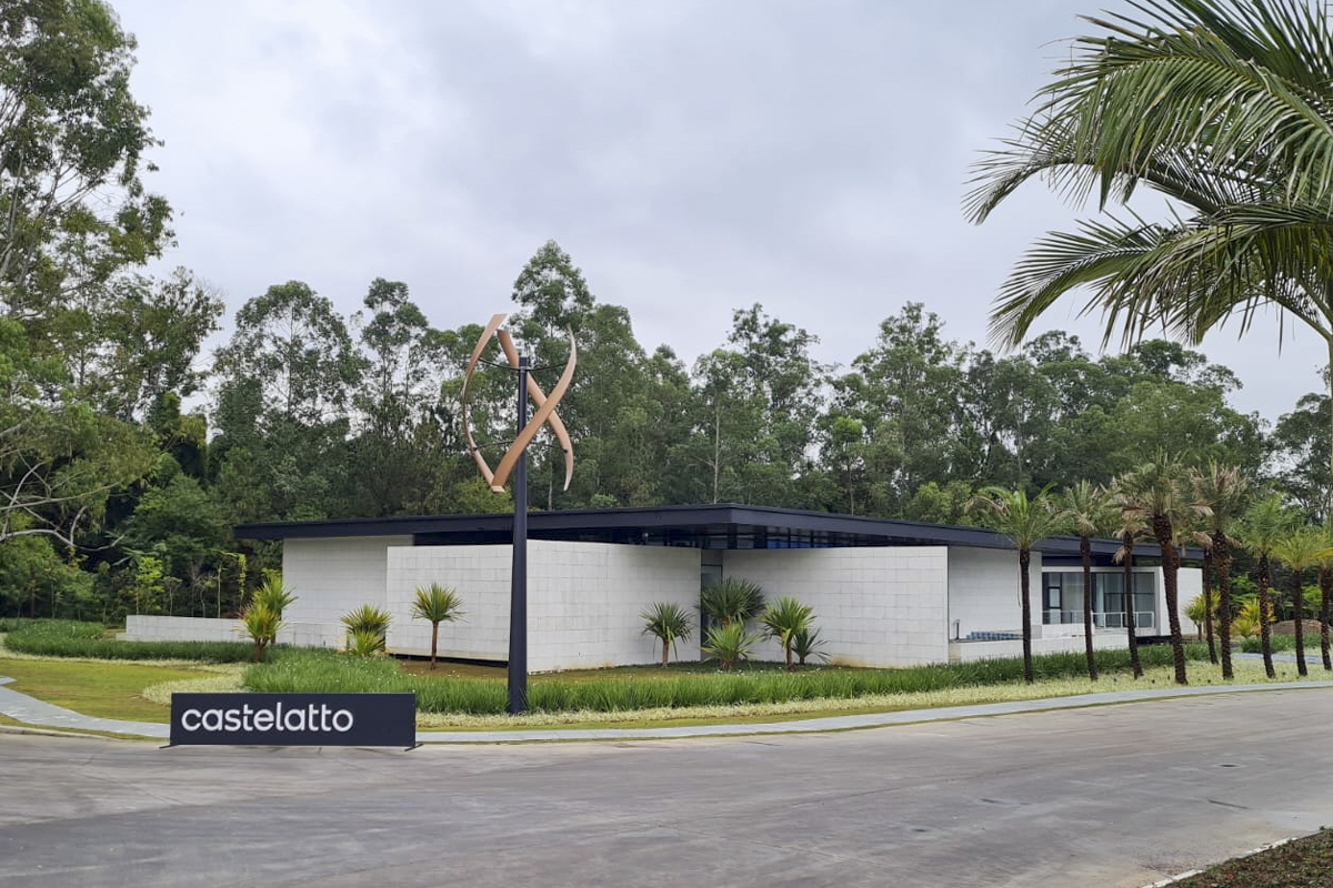 Castelatto-Brasile-micro-eolico-verticale