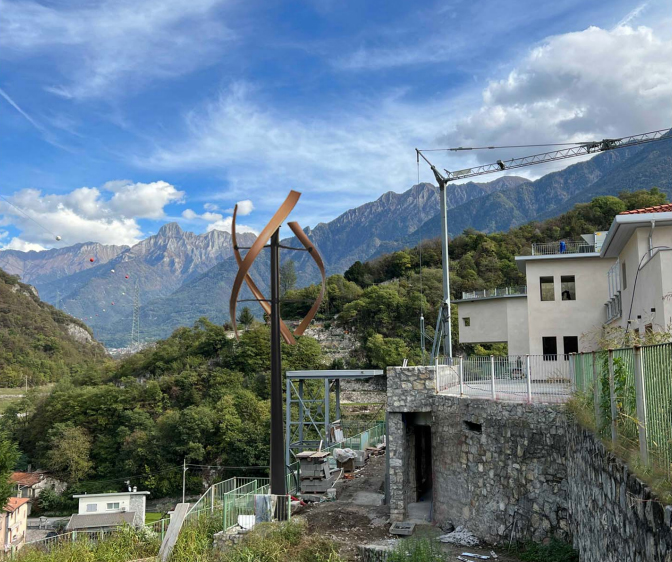 Resort-Leno-eolico-verticale